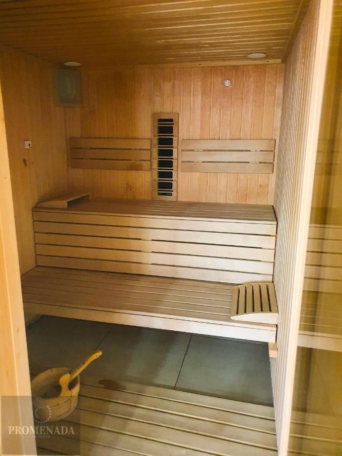 Coral Aparthotel Pool & Spa Mamaia Nord Неводарі Екстер'єр фото